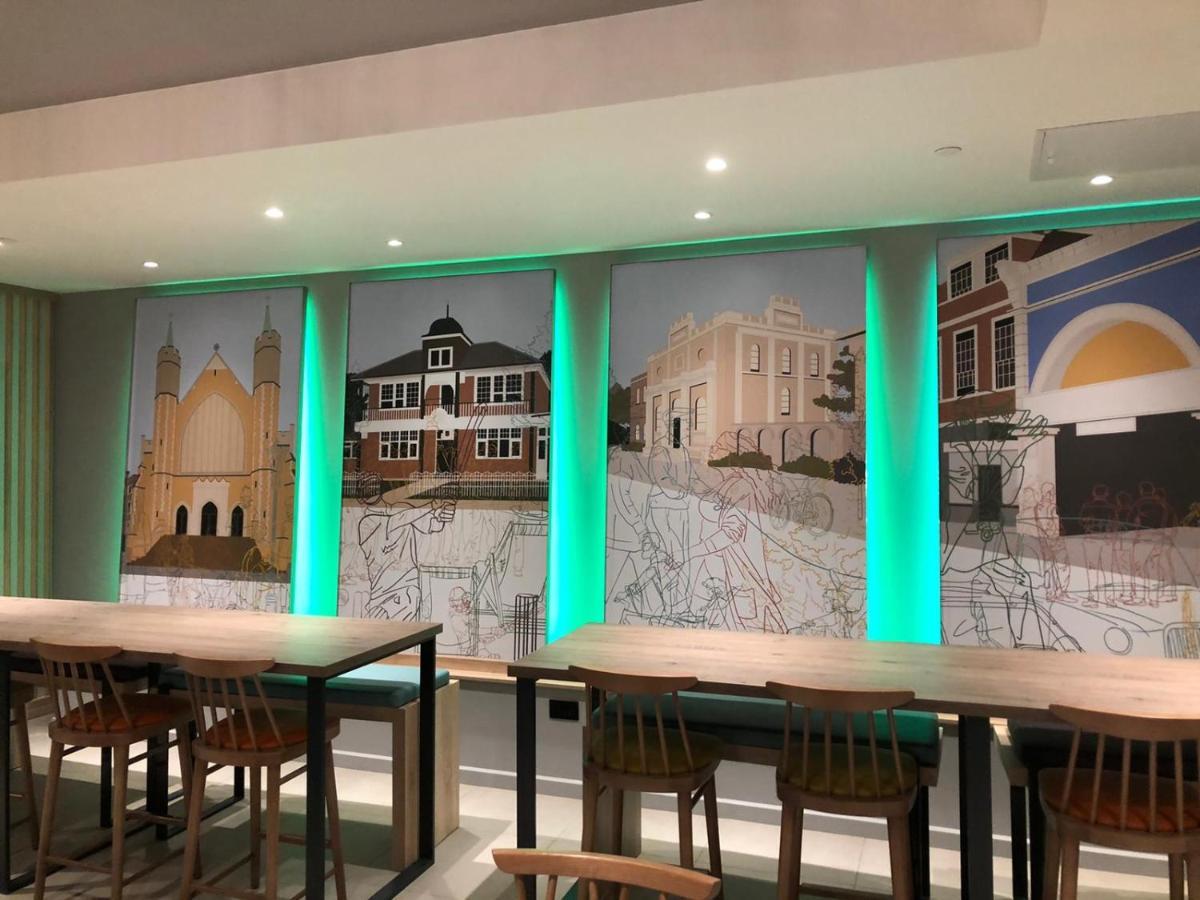 Hotel Hampton By Hilton Ealing Londra